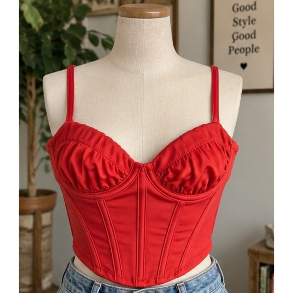 White Fox Red Corset Top Ruched Underwire Boned Bodice Camisole Size Medium